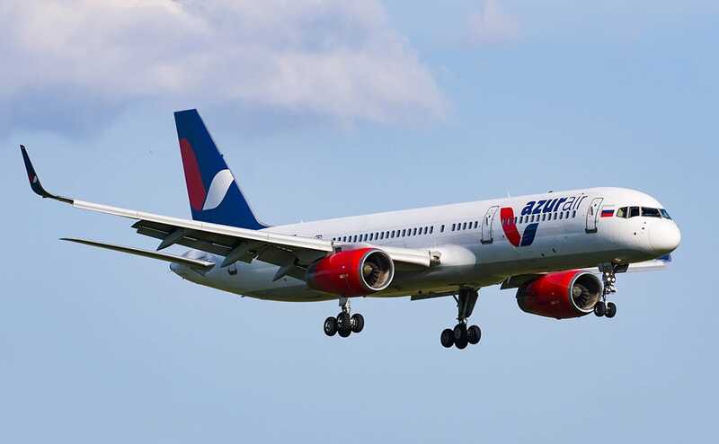 Росавиация разрешила авиакомпании Azur Air частично возобновить рейсы