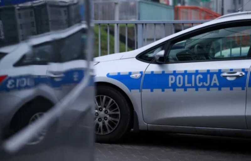 В Польше неизвестный с дубинкой напал на таксиста из Азербайджана